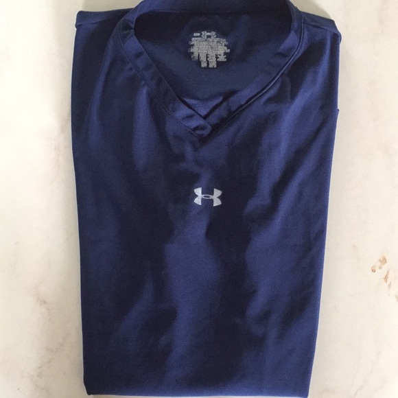 Under Armour Top - Picture 5 of 5